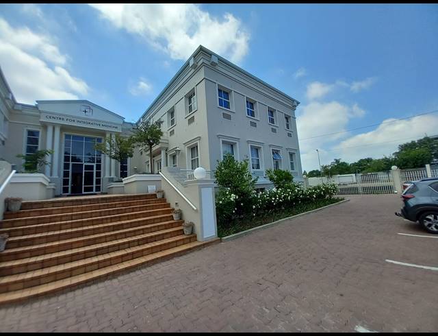 165M² OFFICE TO LET IN BRYANSTON
